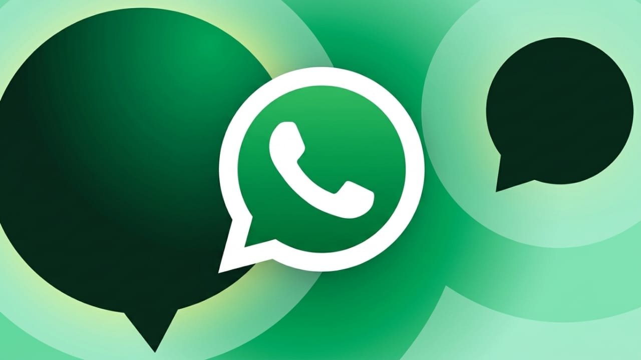 WhatsApp May Soon Let Meta AI Expand Photos for Status Updates
